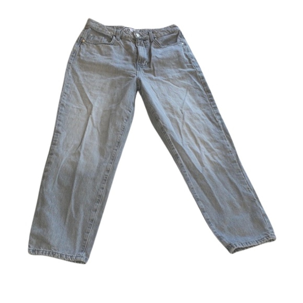 Zara Gray Straight Leg Jeans Relaxed Fit